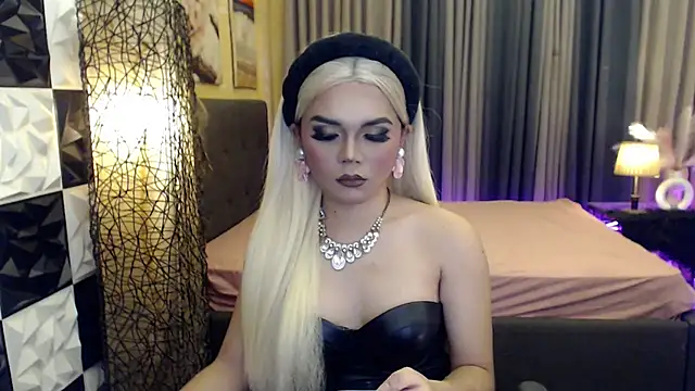 XJuicyCockTransX online show from 10-20-25, 07:14