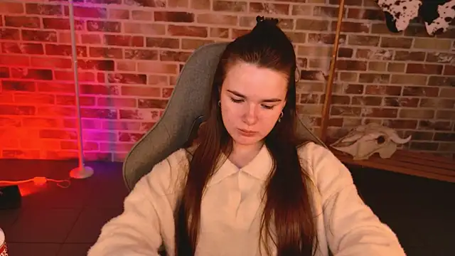 May Bloom online show from 03-28-26, 09:10