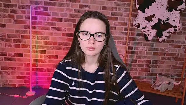 May Bloom online show from 03-04-26, 07:05