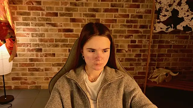 May Bloom online show from 11-23-25, 09:19