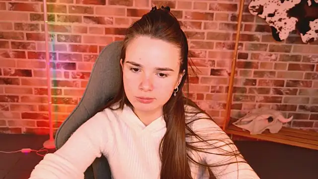 May Bloom online show from 03-20-26, 12:39