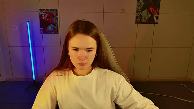 May Bloom online show from 11-11-25, 09:26