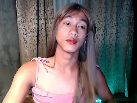 taylaxuxu online show from 01-15-26, 10:57