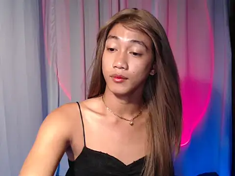 taylaxuxu online show from 04-23-26, 05:47