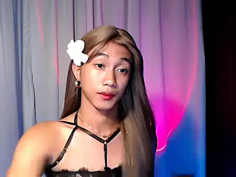 taylaxuxu online show from 03-18-26, 09:56