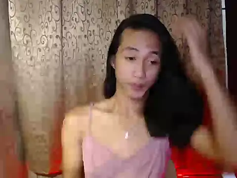 taylaxuxu online show from 11-22-25, 10:36