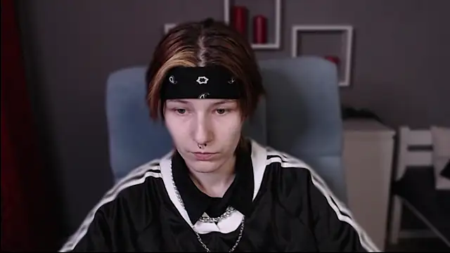 guitarandangell online show from 01-18-26, 09:02