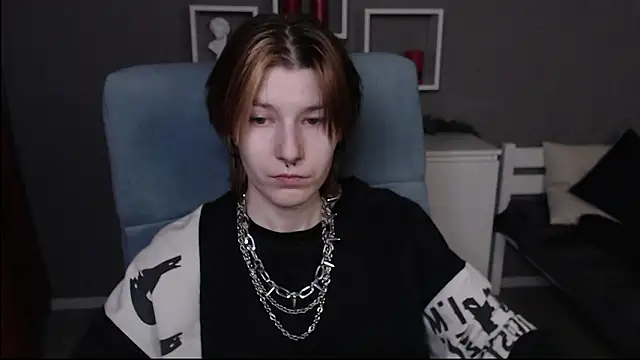 guitarandangell online show from 02-09-26, 05:05