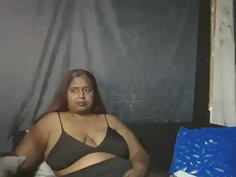 Indianhoney58 online show from 02-15-26, 03:33