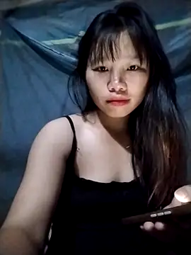 linh-miu99 online show from 10-29-25, 03:33