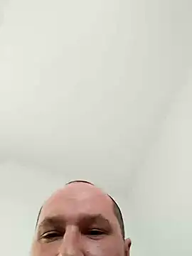 Snapshot of Berghochzugfahrt chatting on 11-08-25, 07:45 Berghochzugfahrt online show from 11-08-25, 07:45