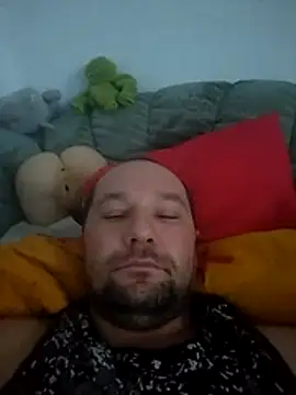 Snapshot of Berghochzugfahrt chatting on 11-29-25, 07:41 Berghochzugfahrt online show from 11-29-25, 07:41