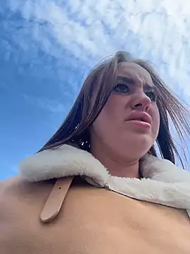 KiraSunshine online show from 04-08-26, 05:53