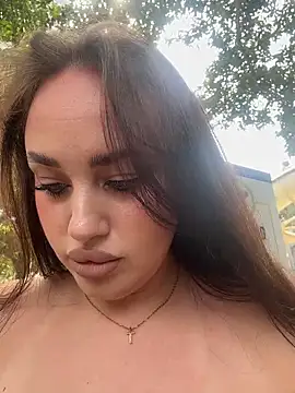 KiraSunshine online show from 02-12-26, 04:23