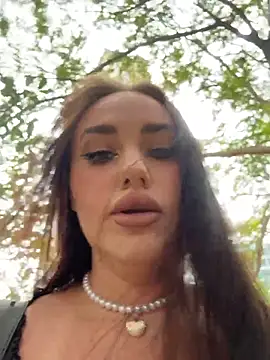 KiraSunshine online show from 02-08-26, 05:05