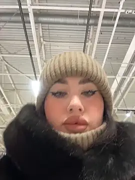 KiraSunshine online show from 12-01-25, 04:02