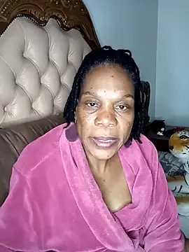 Hotcougar online show from 11-01-25, 07:52