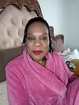 Hotcougar online show from 11-04-25, 01:59