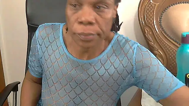 Hotcougar online show from 03-26-26, 06:55