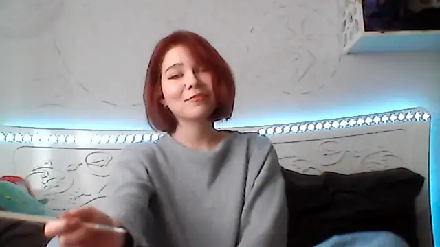 Snapshot of ReginaVbiles chatting on 10-26-25, 08:37 ReginaVbiles online show from 10-26-25, 08:37