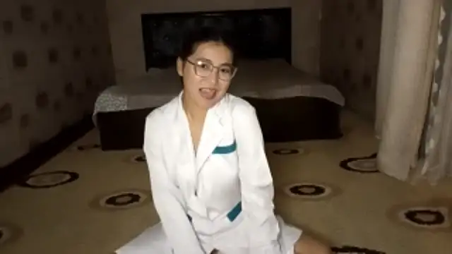 LinneaHyles online show from 12-04-25, 02:49