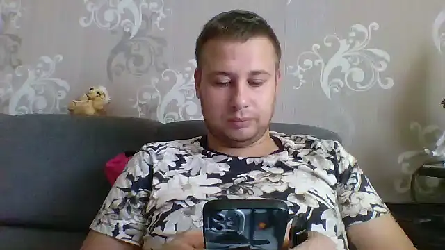 Snapshot of Spelegpelegoo chatting on 10-22-25, 08:14 Spelegpelegoo online show from 10-22-25, 08:14