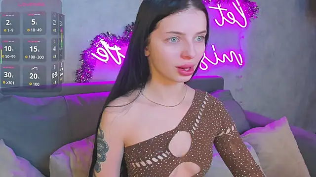 Eva Mayers online show from 01-13-26, 12:15