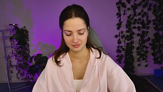 KiraVair online show from 03-21-26, 06:58