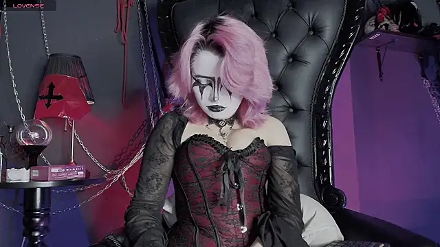 Navier   online show from 03-21-26, 06:14