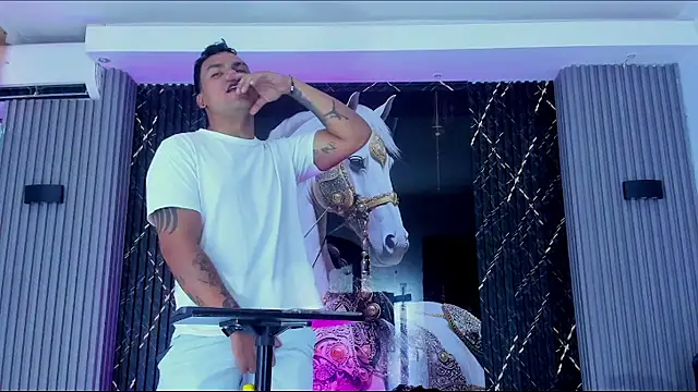 handsome boys22 online show from 12-22-25, 12:16