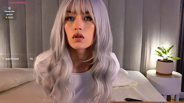 Tiny Dream online show from 10-23-25, 09:24