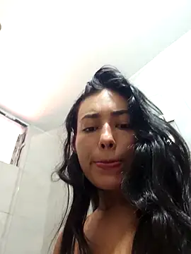 ViolettRouse online show from 11-15-25, 04:00