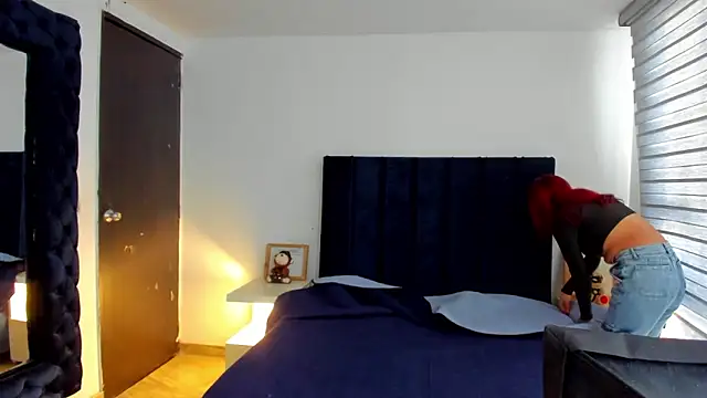 melanie roux   online show from 03-26-26, 12:14