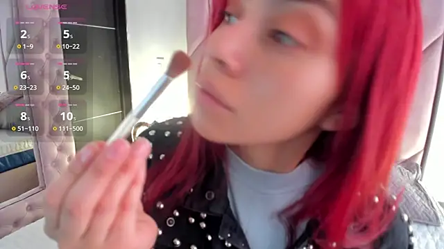 melanie roux   online show from 11-05-25, 11:57