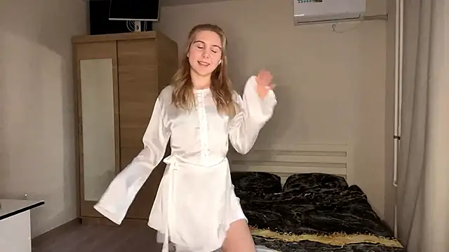 MyraLitterers online show from 11-07-25, 01:15