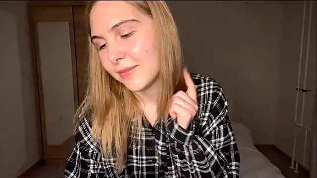 MyraLitterers online show from 12-05-25, 03:21