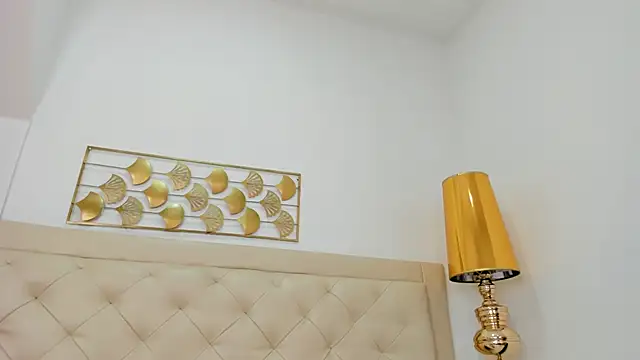 lucia lorenz online show from 02-03-26, 11:26