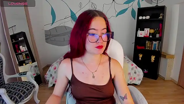 Snapshot of Amaraa_couper1 chatting on 03-04-26, 03:58 Amaraa couper1 online show from 03-04-26, 03:58