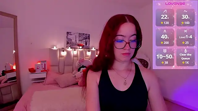 Amaraa couper1 online show from 12-19-25, 04:16