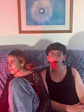 Snapshot of Soft_Dream_ chatting on 10-30-25, 08:28 Soft Dream  online show from 10-30-25, 08:28