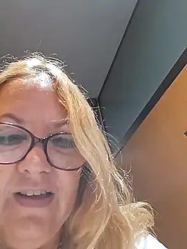 JennyInVegas online show from 04-01-26, 04:59