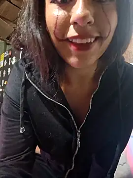 chloebrownn03 online show from 10-23-25, 12:31