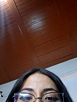 chloebrownn03 online show from 01-11-26, 04:08