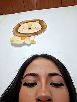 chloebrownn03 online show from 10-29-25, 03:49