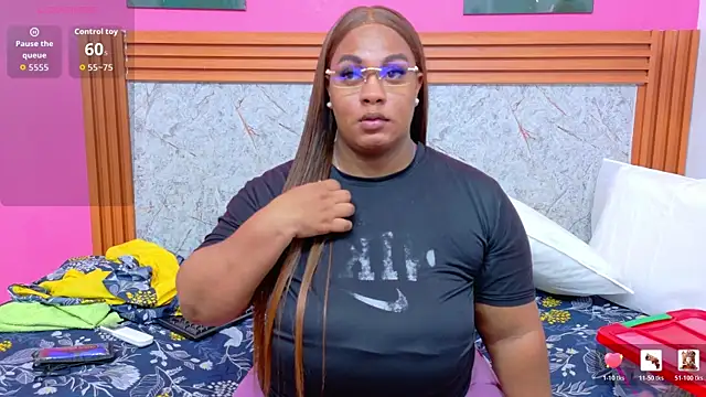 Snapshot of matureahomegirl chatting on 02-25-26, 02:56 matureahomegirl online show from 02-25-26, 02:56