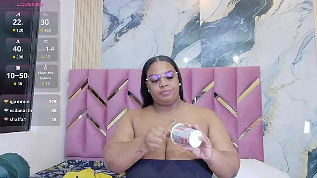 Snapshot of matureahomegirl chatting on 02-21-26, 03:08 matureahomegirl online show from 02-21-26, 03:08