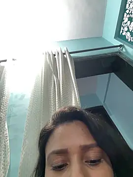 heenashai online show from 11-12-25, 12:04