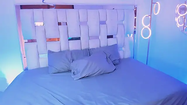 Dakota jhons1 online show from 01-10-26, 06:09