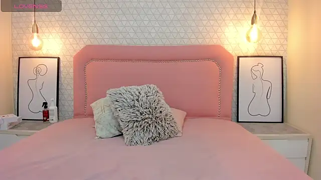 TAYLORMEYER1 online show from 11-13-25, 03:54