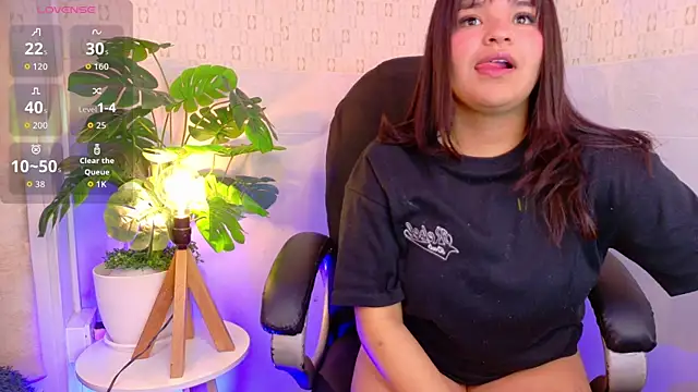 Miia aurora online show from 01-06-26, 11:58